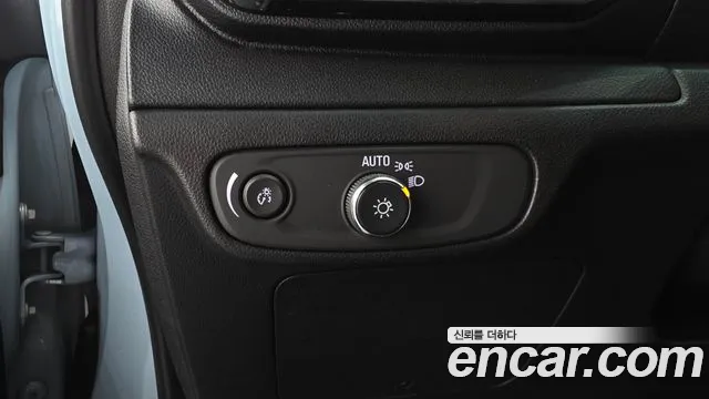 ChevroletGMDaewoo Bolt EV Bolt EV EV Premier — Фото автомобиля 19
