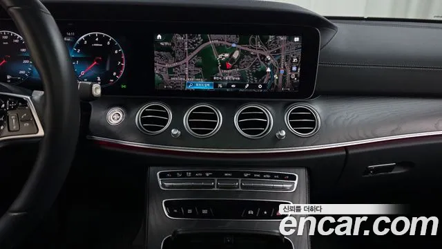 Mercedes-Benz E-Class W213 — Фото автомобиля 20