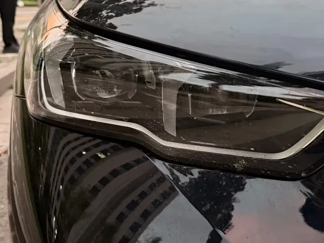 BMW 5 Series — Фото автомобиля 3