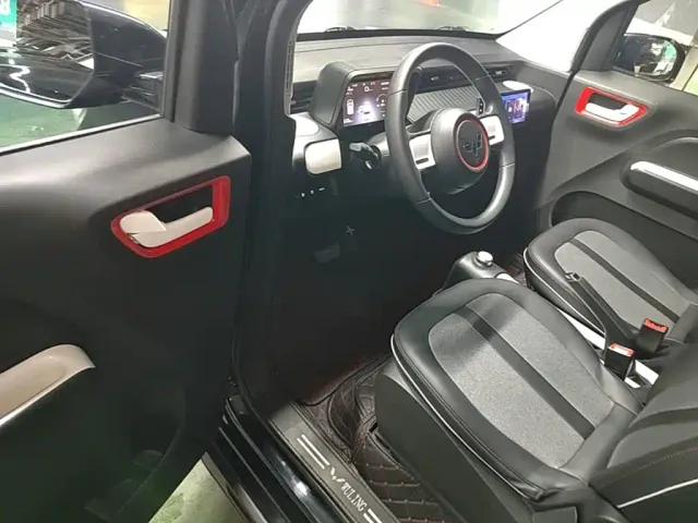 Wuling Hongguang Mini EV — Фото автомобиля 15