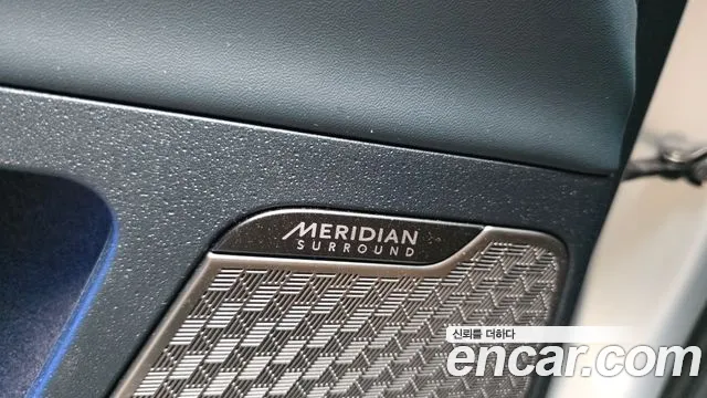 Kia EV6 — Фото автомобиля 24