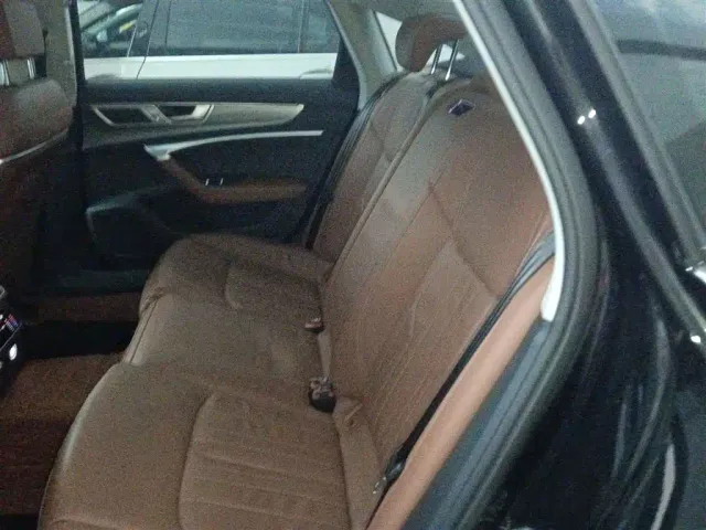 Audi A6L — Фото автомобиля 12