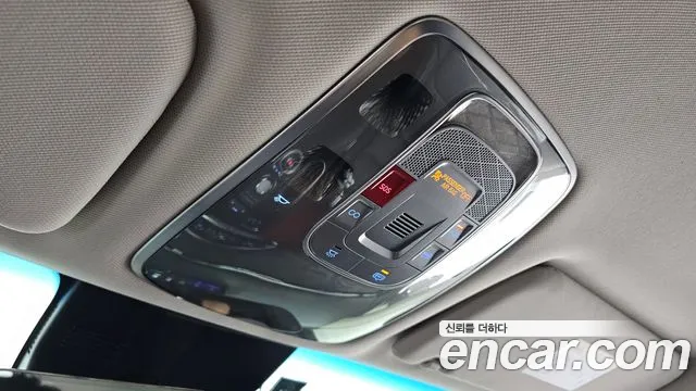 Genesis GV70 — Фото автомобиля 29