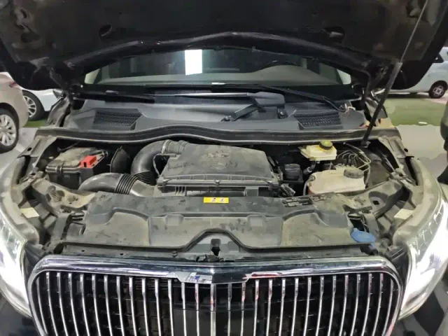 Mercedes-Benz V-Class — Фото автомобиля 19