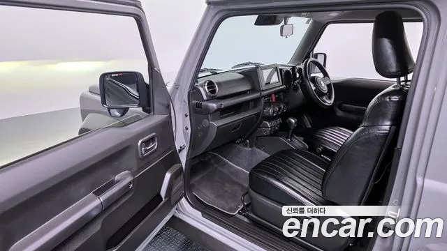 Suzuki Jimny — Фото автомобиля 11