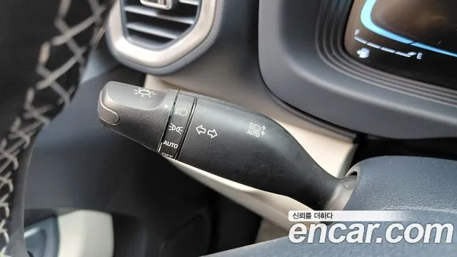 Hyundai Venue Venue 1.6 Premium — Фото автомобиля 28