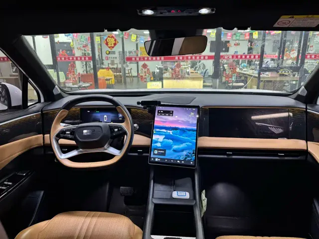 Geely Galaxy Galaxy L7 2023 1.5T 115km Starship — Фото автомобиля 12