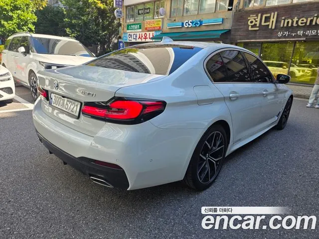 BMW 5 Series G30 — Фото автомобиля 2