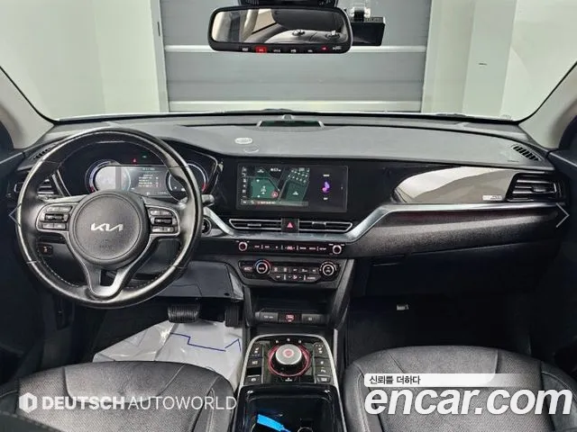 Kia Niro — Фото автомобиля 6