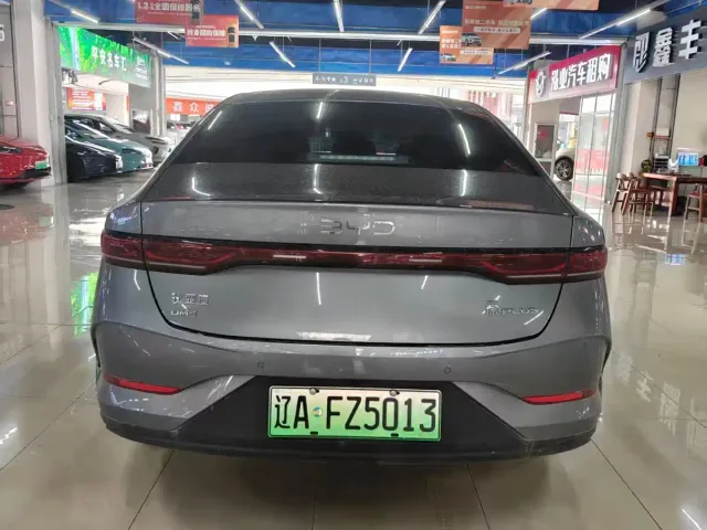 BYD Qin PLUS — Фото автомобиля 5