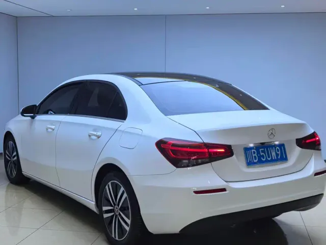 Mercedes-Benz A-Class — Фото автомобиля 4