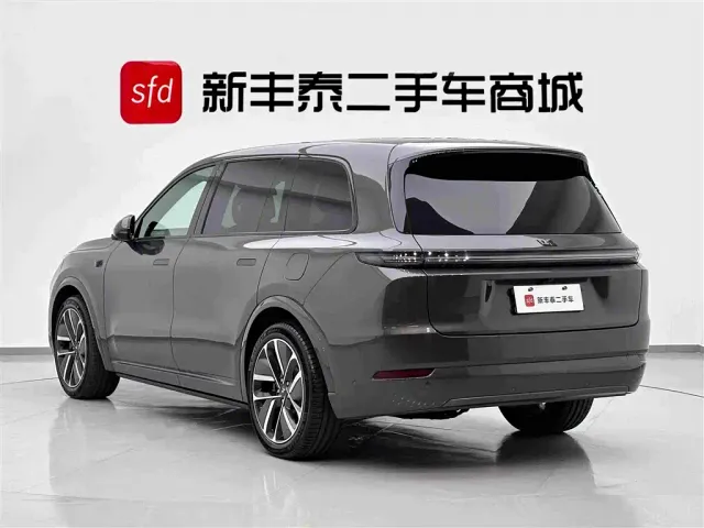 Li Auto L9 — Фото автомобиля 6