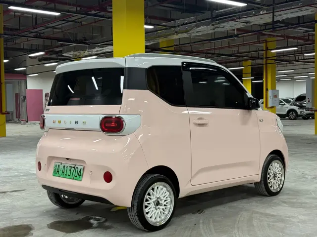 Wuling Hongguang Mini EV — Фото автомобиля 4