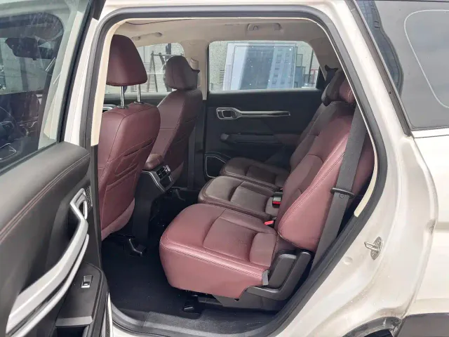 Geely Haoyue — Фото автомобиля 19