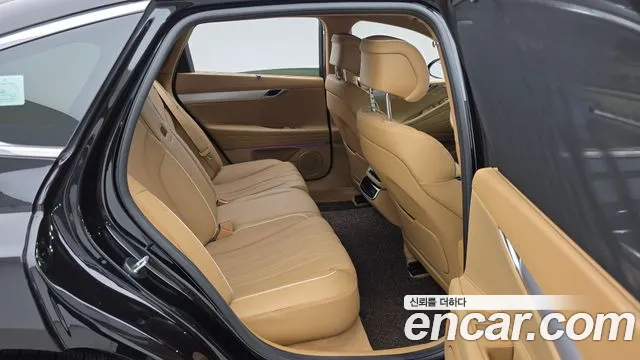 Genesis G80 RG3 — Фото автомобиля 11
