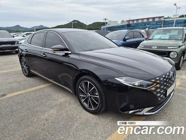 Hyundai Grandeur — Фото автомобиля 3