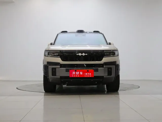 BYD FangChengBao Leopard 8 — Фото автомобиля 2