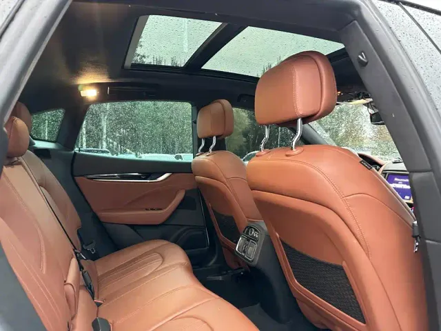Maserati Levante — Фото автомобиля 17