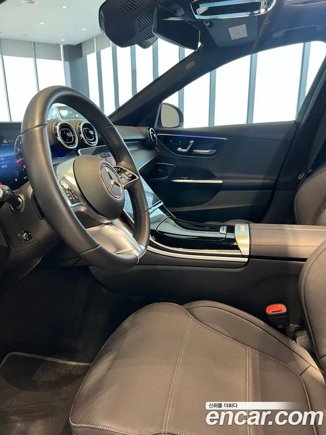 Mercedes-Benz C-Class — Фото автомобиля 16