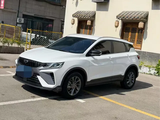 Фотография автомобиля — Geely Binyue