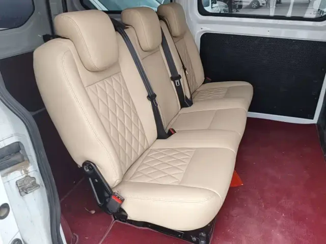 Ford Transit 2019 2.0T Gasoline Multi-Purpose Commercial Vehicle Short Wheelbase Low Roof 6-Seater China VI — Фото автомобиля 16