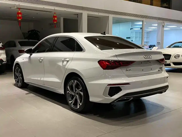 Audi A3 — Фото автомобиля 6