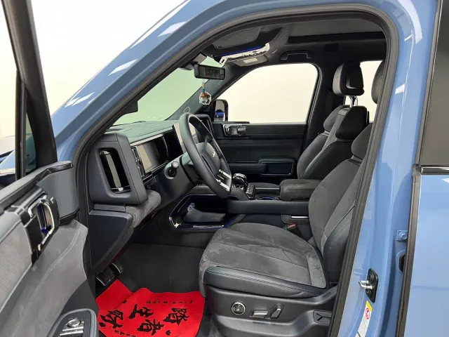BYD FangChengBao Leopard 5 — Фото автомобиля 13