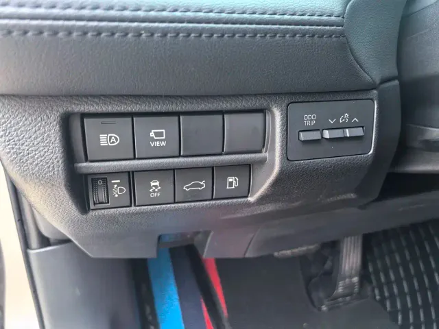 Toyota Avalon — Фото автомобиля 26