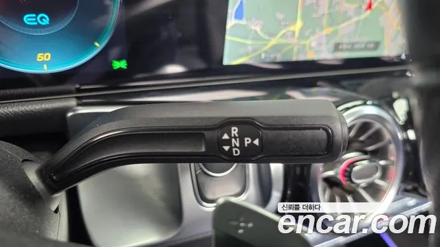 Mercedes-Benz EQB X243 — Фото автомобиля 12