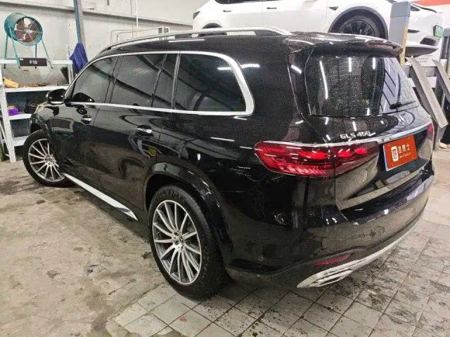 Mercedes-Benz GLS-Class — Фото автомобиля 9