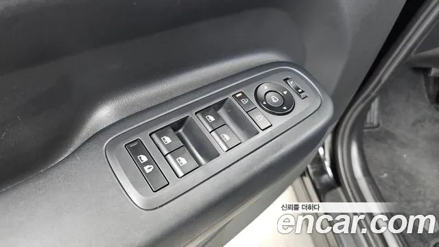 Hyundai Santa Fe MX5 — Фото автомобиля 29