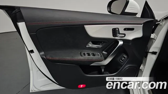 Mercedes-Benz CLA-Class — Фото автомобиля 21