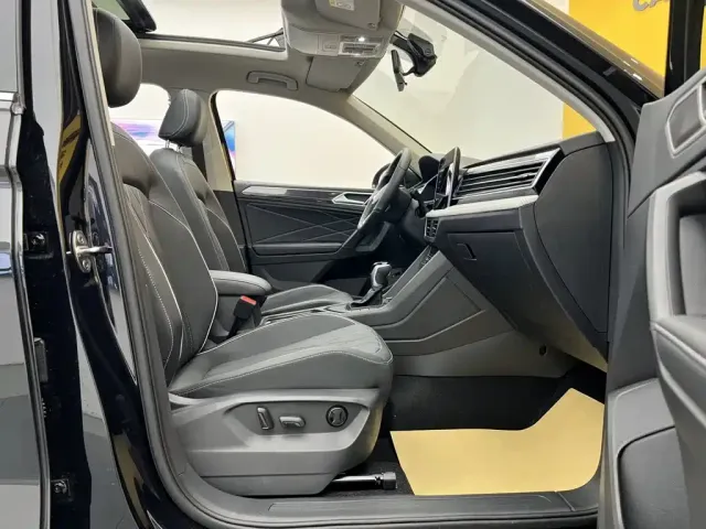 Volkswagen Tiguan L — Фото автомобиля 19
