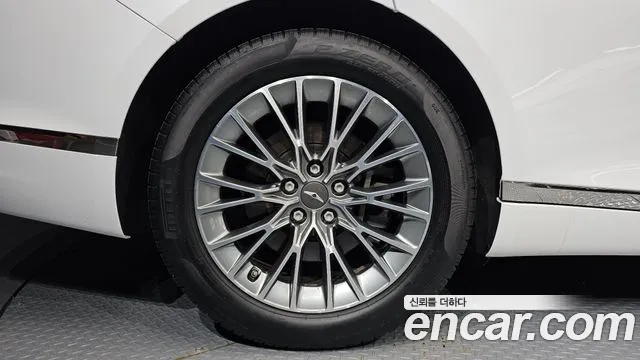 Genesis G80 RG3 — Фото автомобиля 5