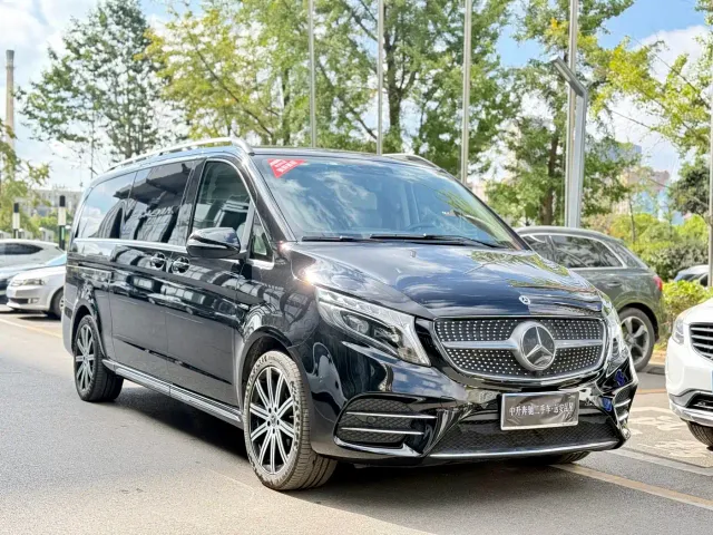 Mercedes-Benz V-Class — Фото автомобиля 3