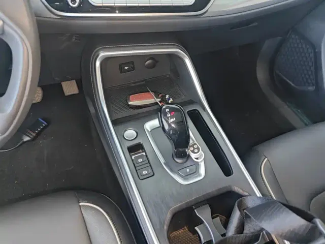 Haval H6 — Фото автомобиля 13
