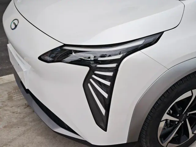 GAC Aion Y — Фото автомобиля 15