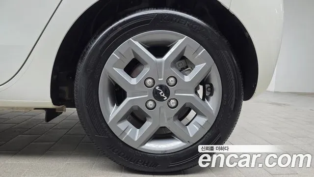 Kia RAY Новый Kia Ray Prestige — Фото автомобиля 21