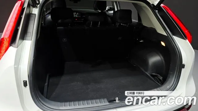 Kia Niro The All New Niro Signature — Фото автомобиля 19