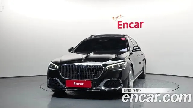 Mercedes-Benz S-Class — Фото автомобиля 3