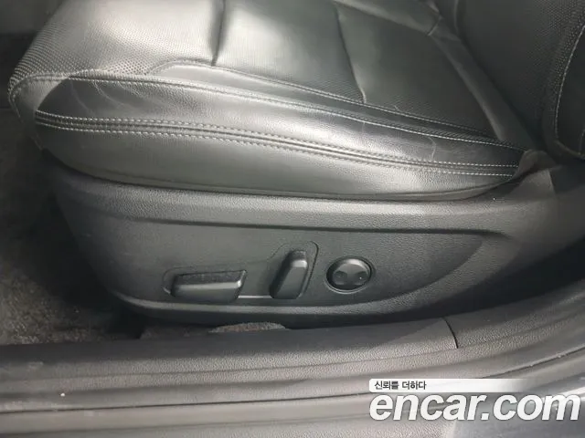 Hyundai Grandeur New — Фото автомобиля 24