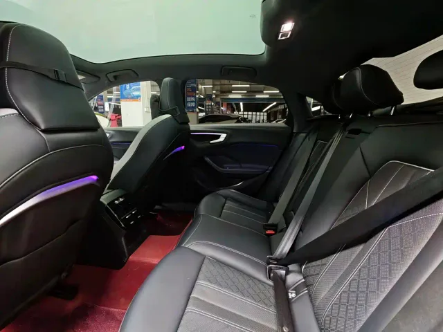 Audi A5L — Фото автомобиля 6