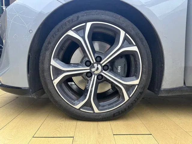 Nio ET5 Touring — Фото автомобиля 5