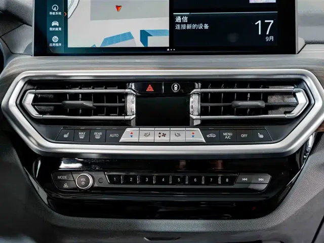 BMW X3 — Фото автомобиля 13