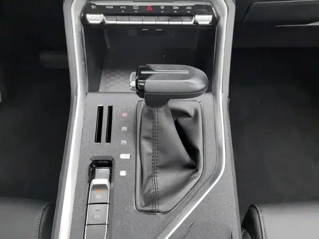 Wuling Asta — Фото автомобиля 13