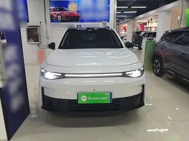 Leapmotor C16 — Фото автомобиля 2