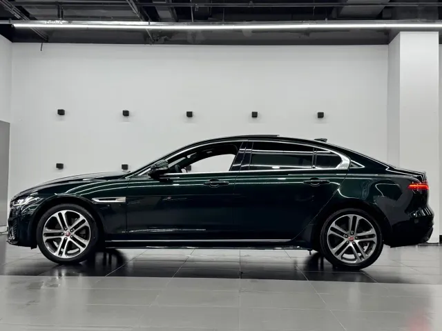 Jaguar XEL — Фото автомобиля 12