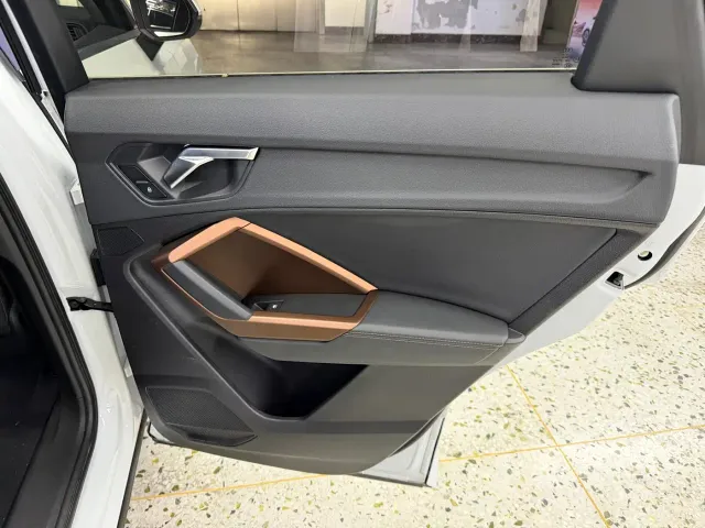 Audi Q3 — Фото автомобиля 17