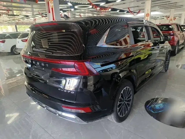 Hyundai Custo — Фото автомобиля 6