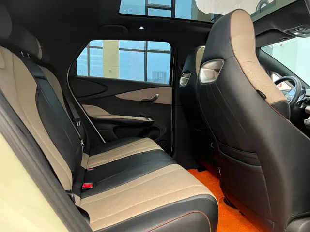 BYD Dolphin — Фото автомобиля 8